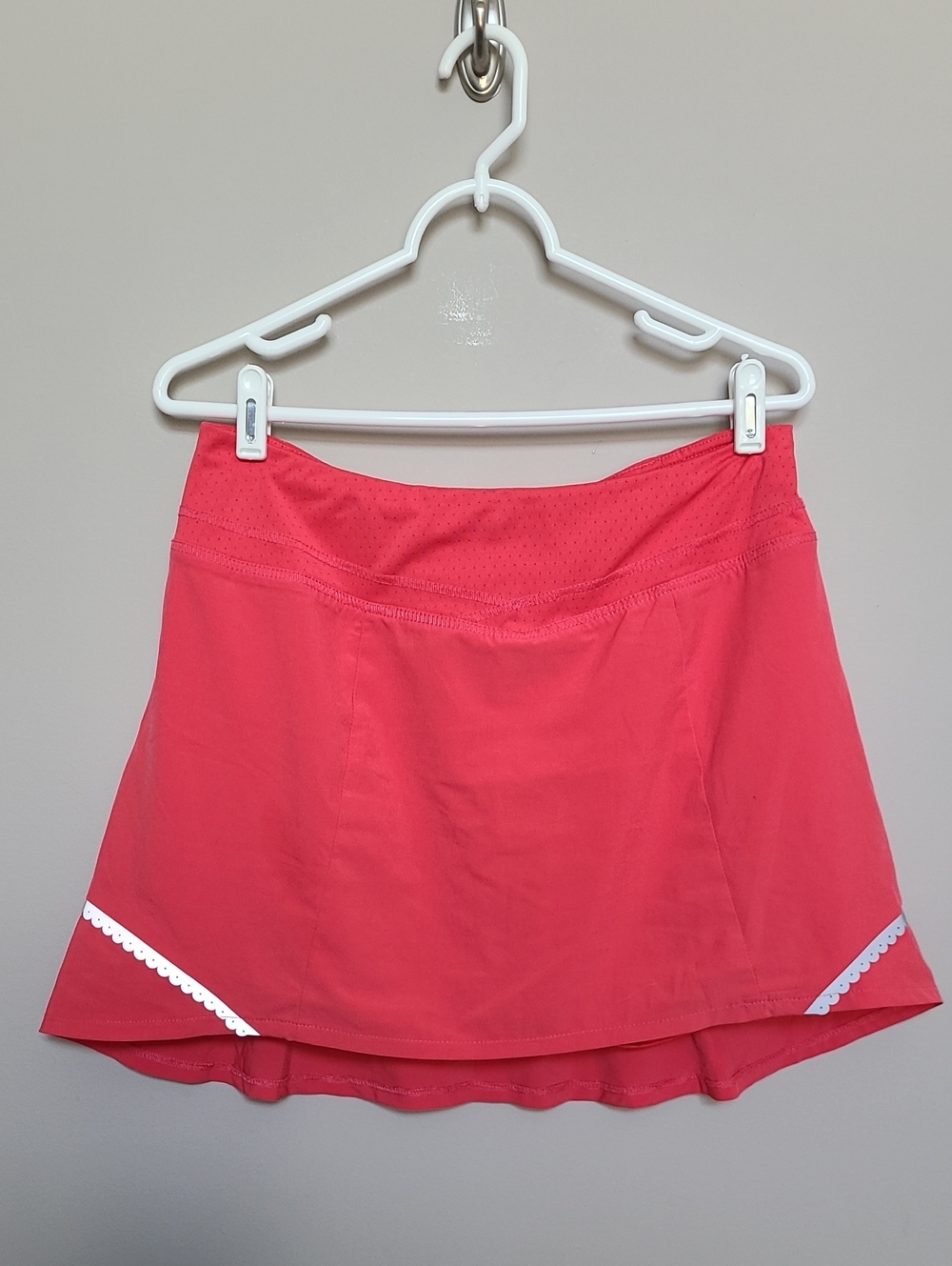 Title Nine Skort Size Medium Pink Reflective Trim